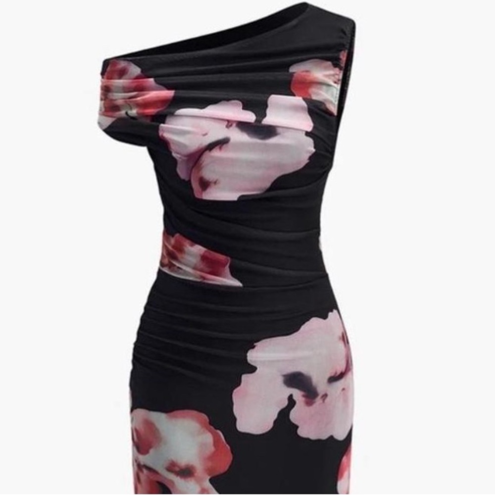 Black and Pink One Shoulder Bodycon Dress